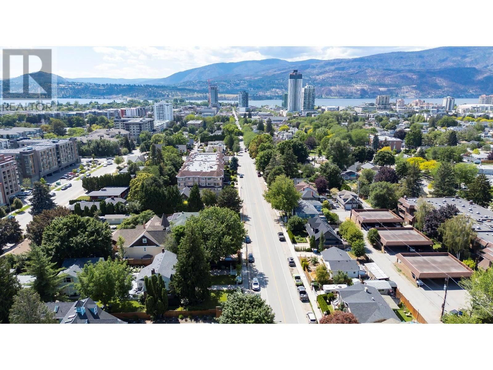 1001 LAWRENCE AVENUE Image 60