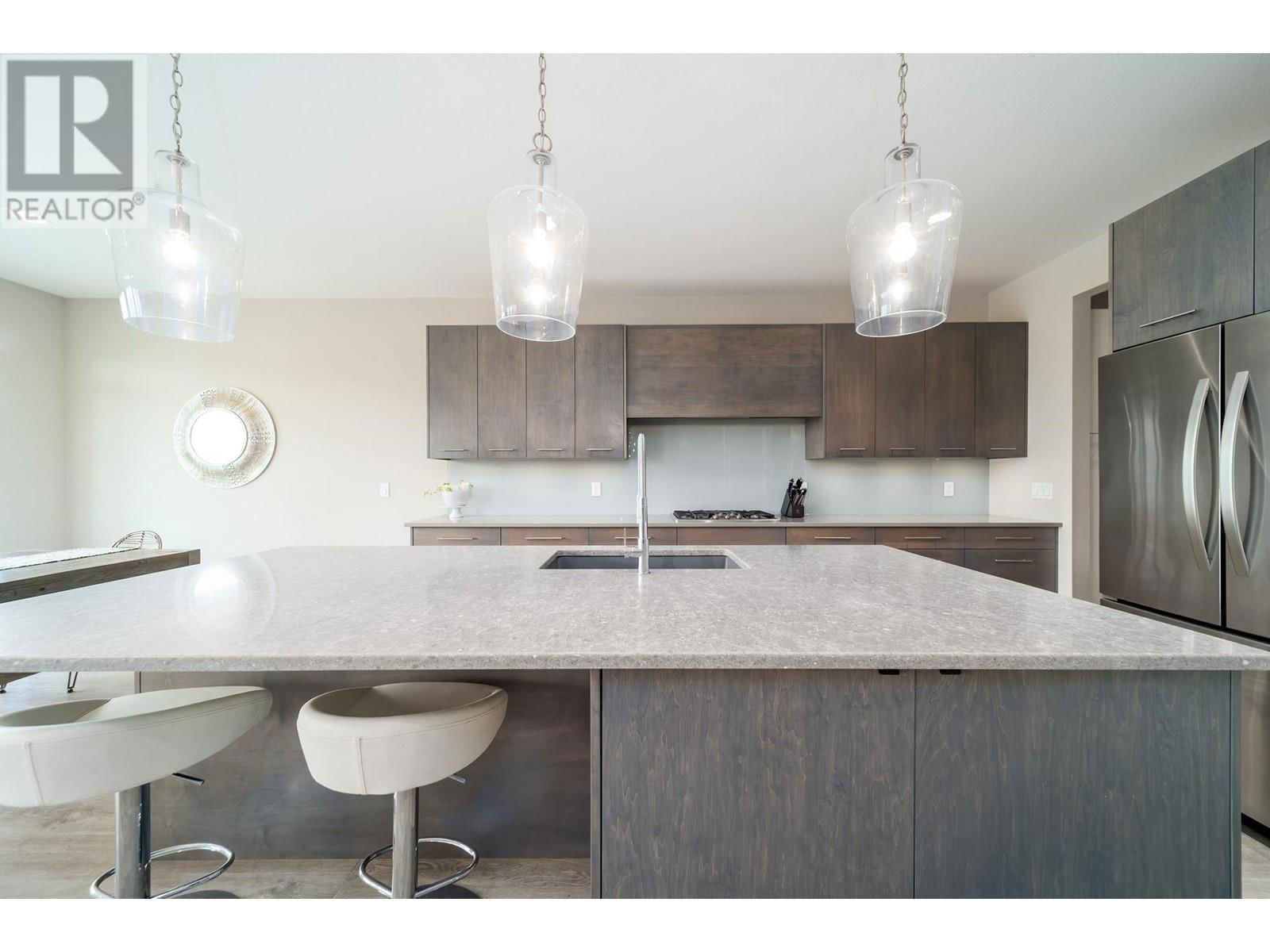 8612 HERITAGE DRIVE Image 16