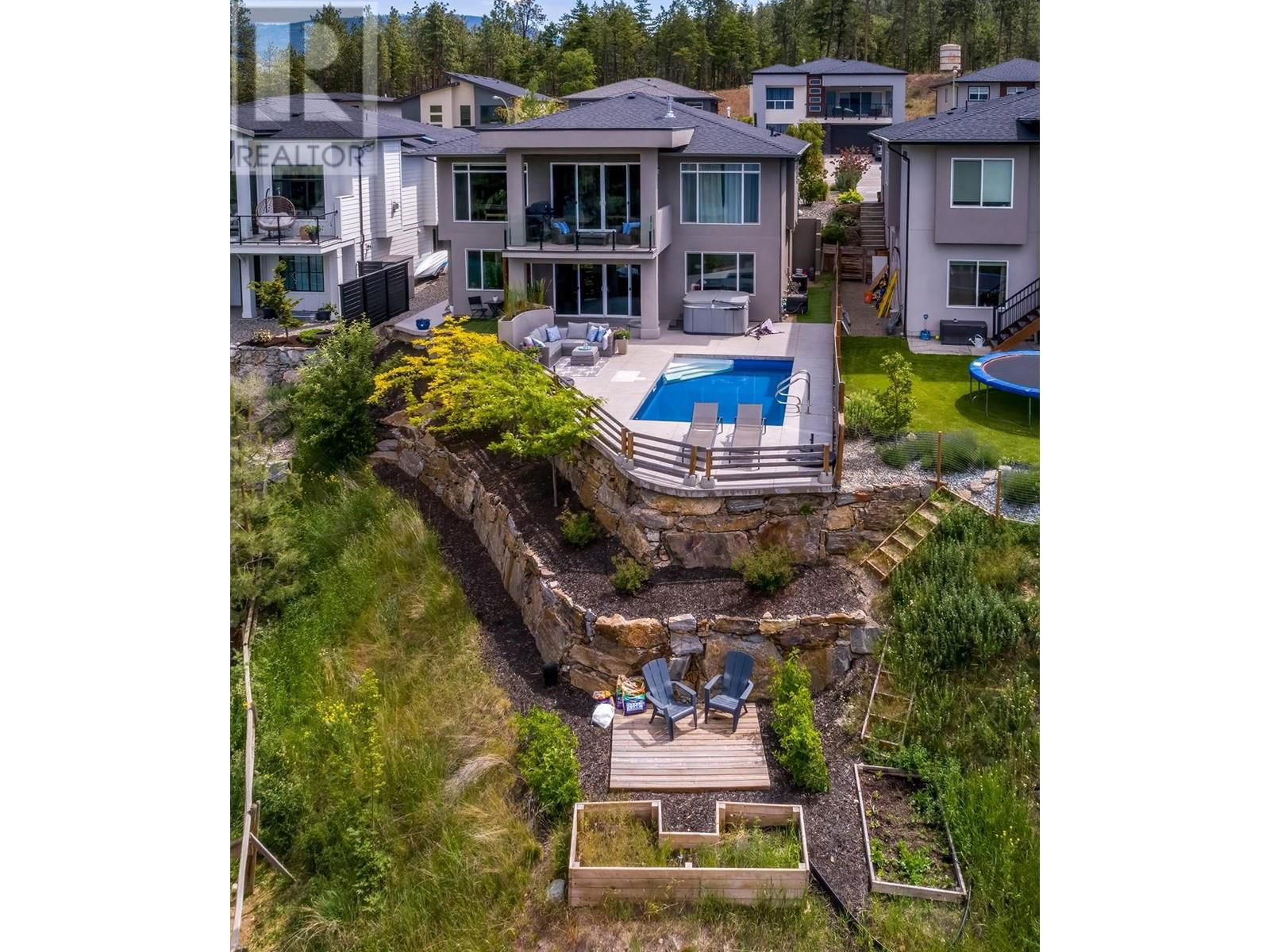 8612 HERITAGE DRIVE Image 2