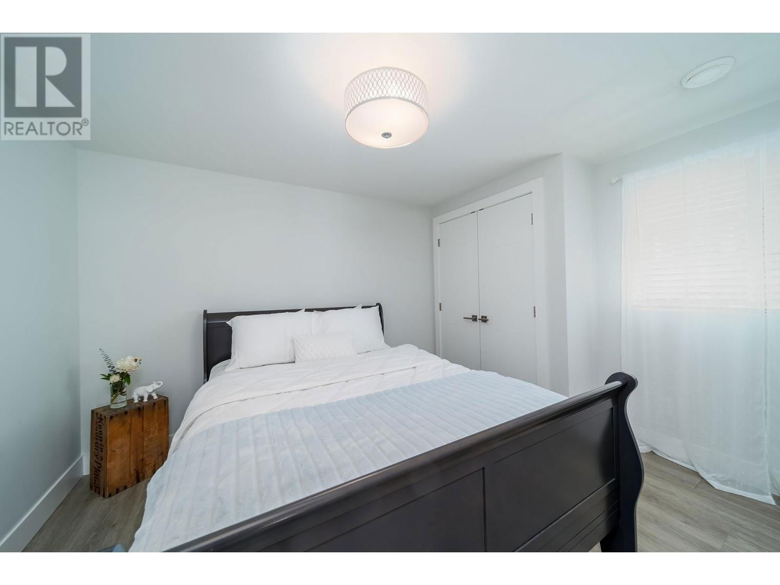 8612 HERITAGE DRIVE Image 31
