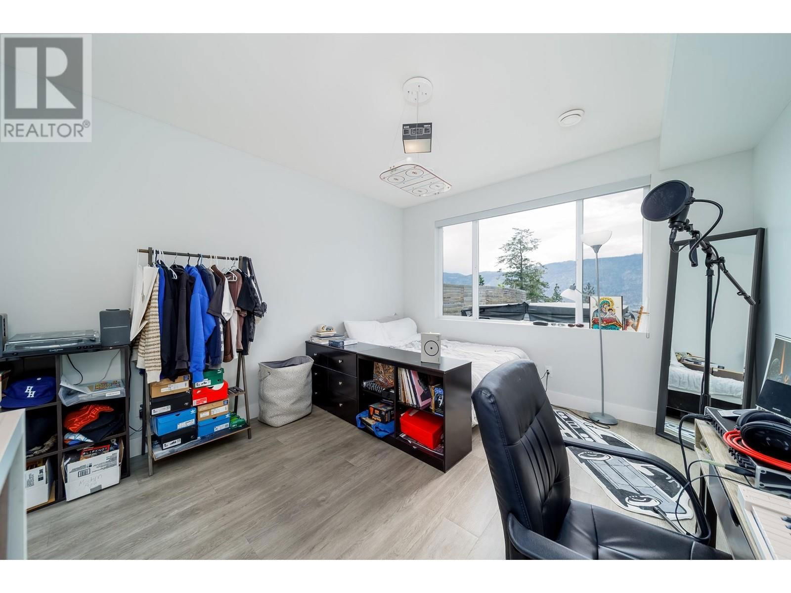 8612 HERITAGE DRIVE Image 33