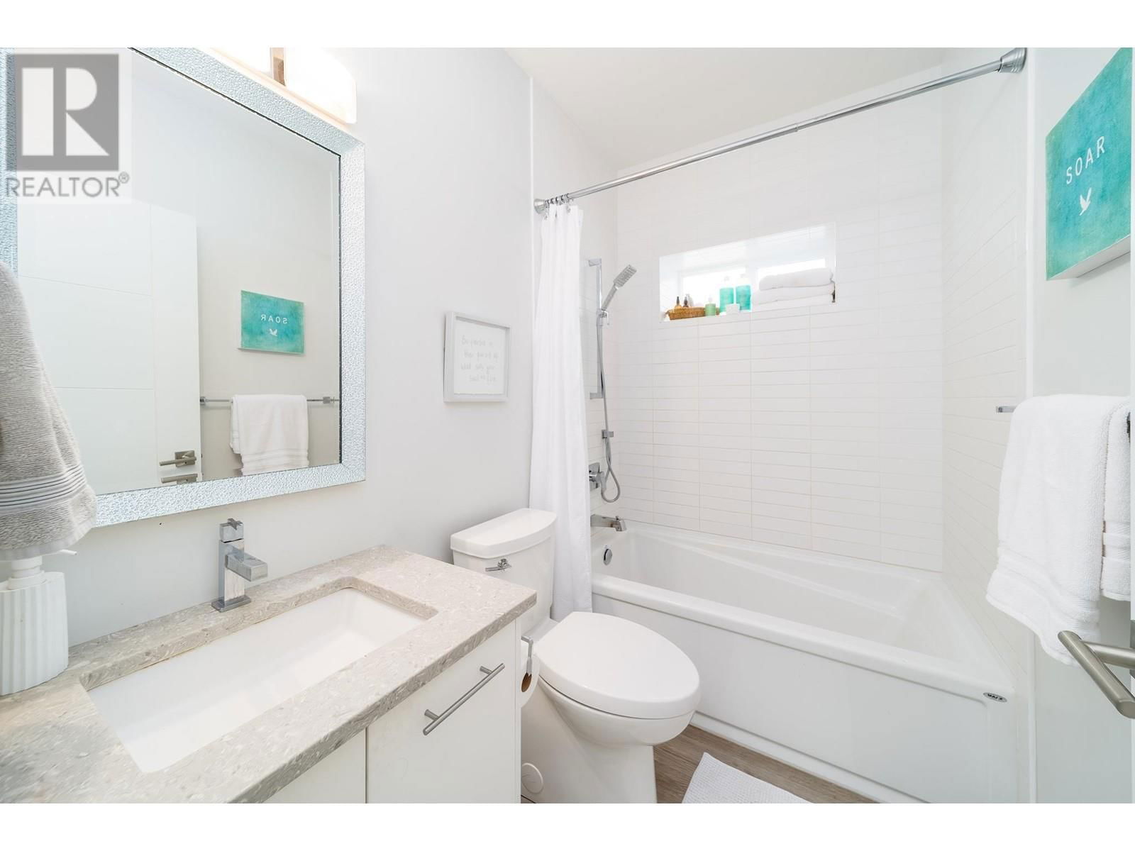 8612 HERITAGE DRIVE Image 45