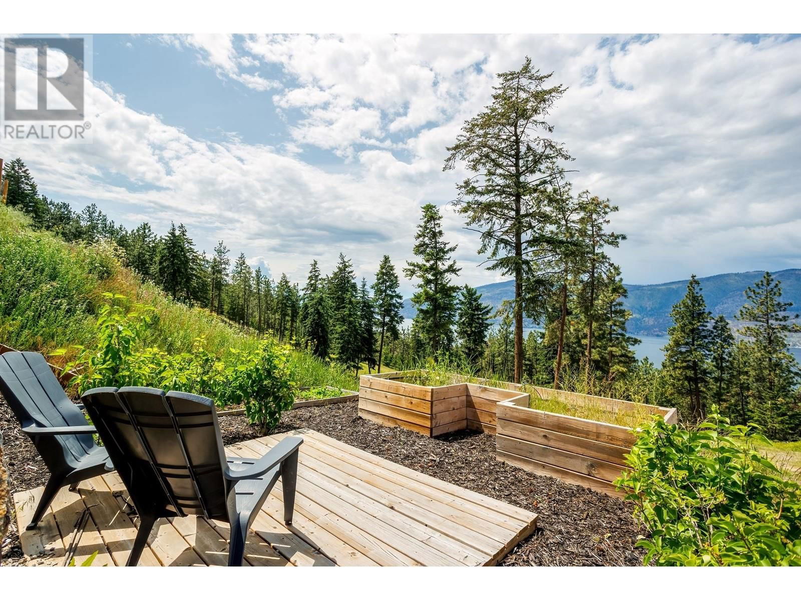 8612 HERITAGE DRIVE Image 57
