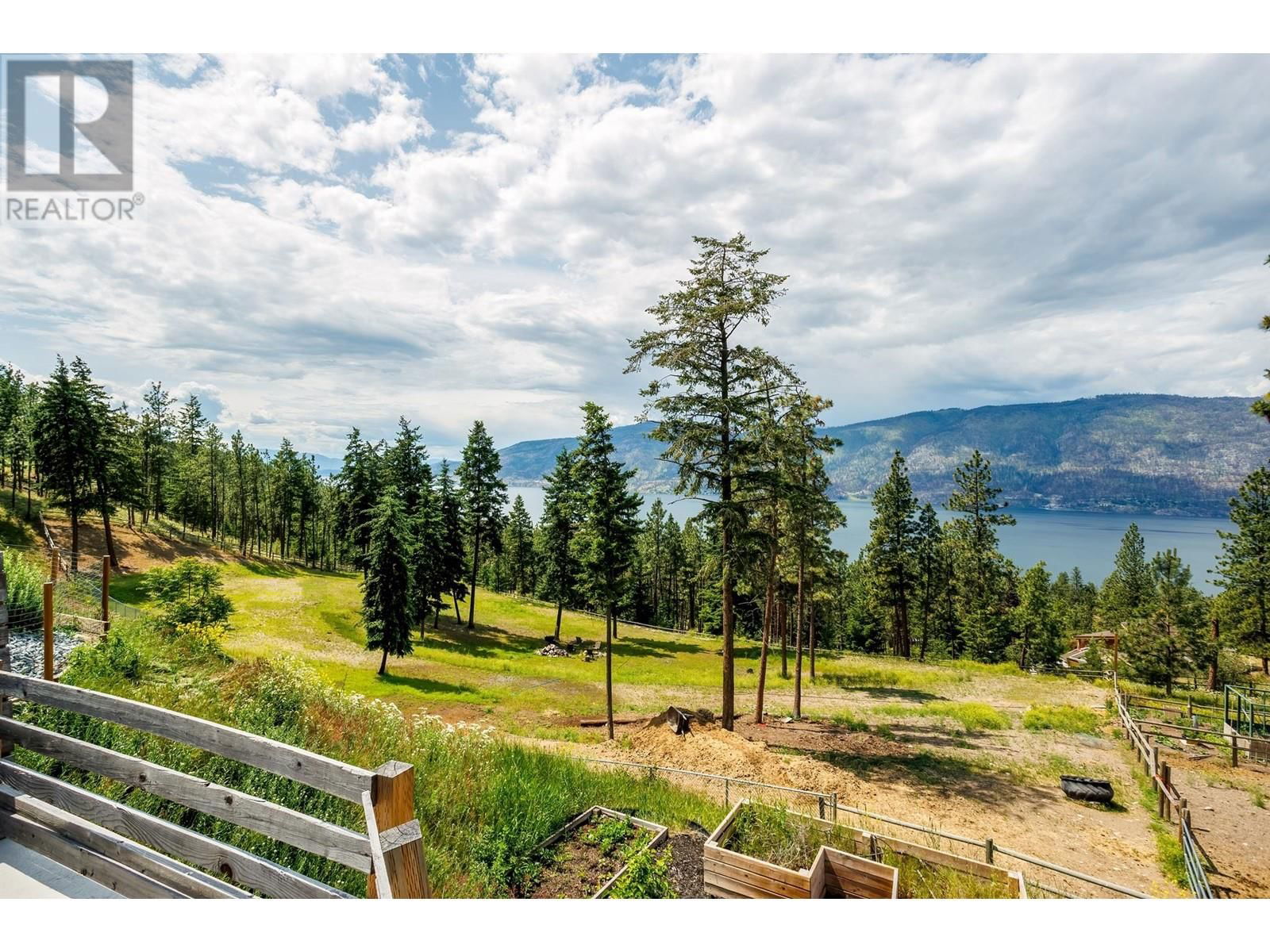 8612 HERITAGE DRIVE Image 63