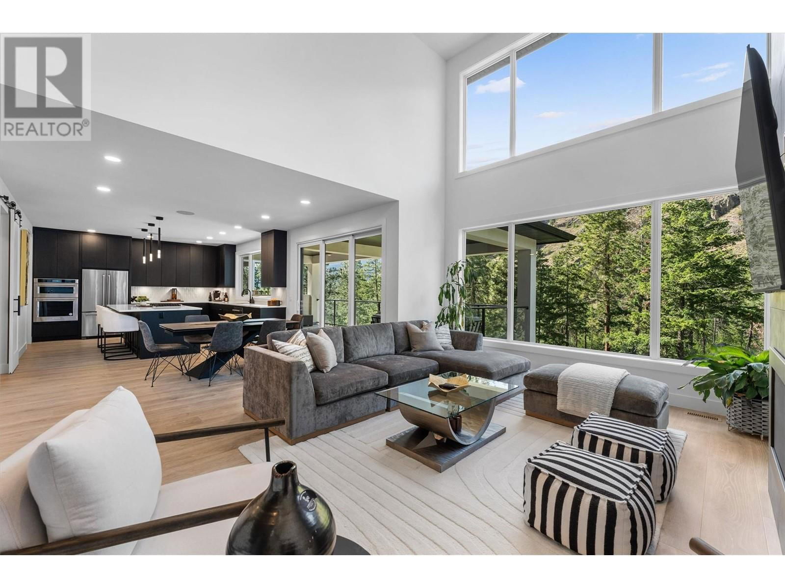 1528 CABERNET WAY Image 13