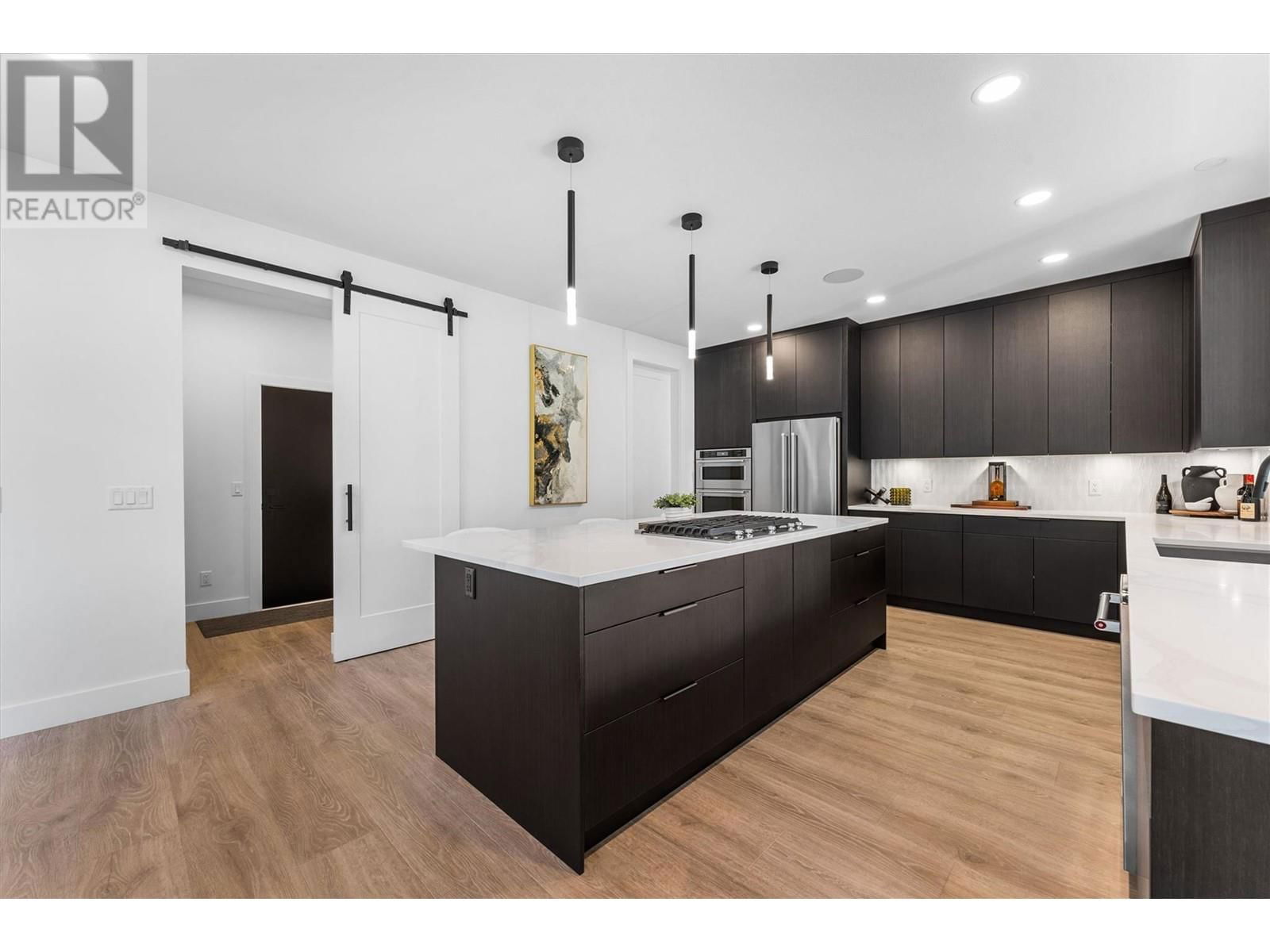 1528 CABERNET WAY Image 17