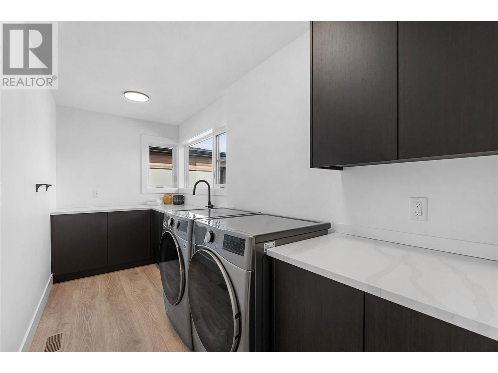 1528 CABERNET WAY Image 42
