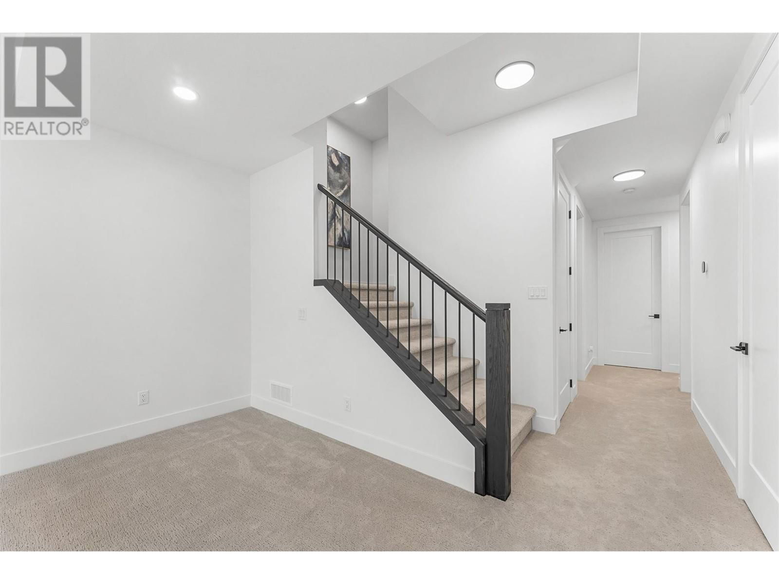 1528 CABERNET WAY Image 47