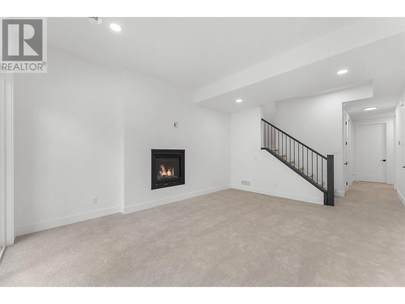1528 CABERNET WAY Image 49