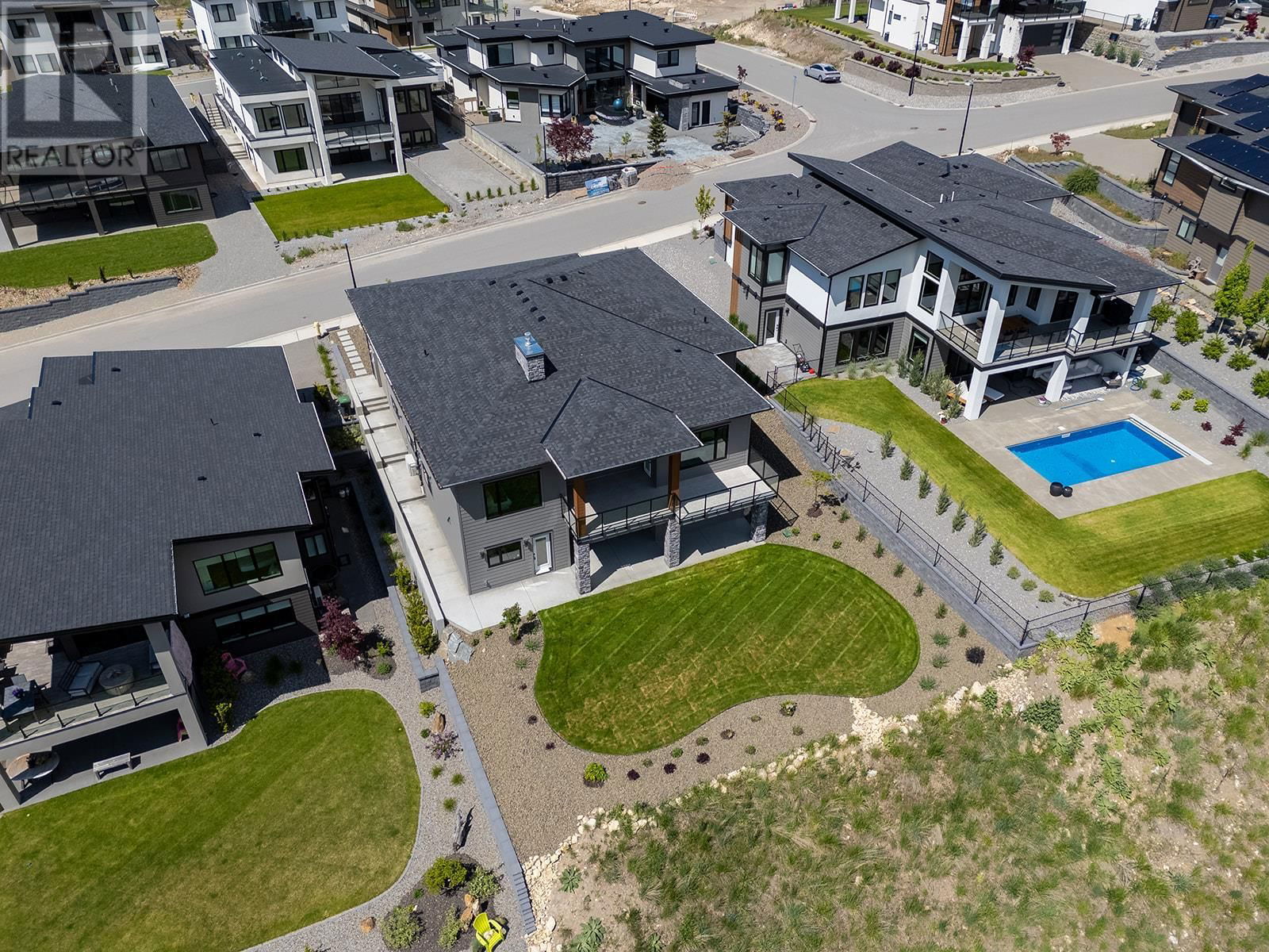 771 CARNOUSTIE DRIVE Image 10