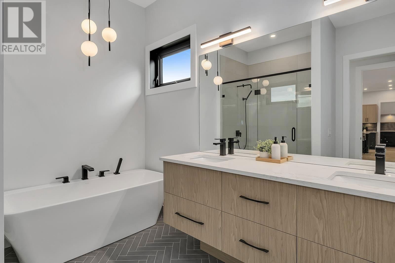 771 CARNOUSTIE DRIVE Image 30