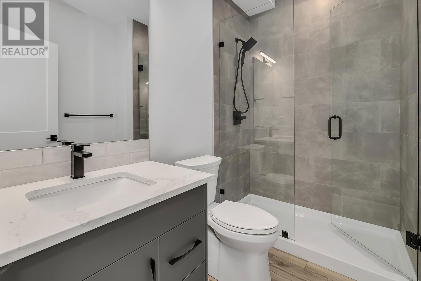 771 CARNOUSTIE DRIVE Image 37