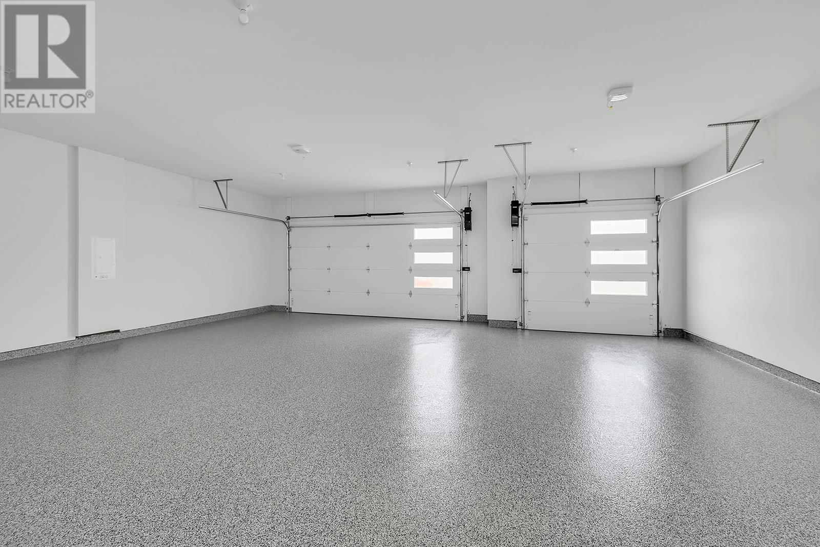 771 CARNOUSTIE DRIVE Image 41
