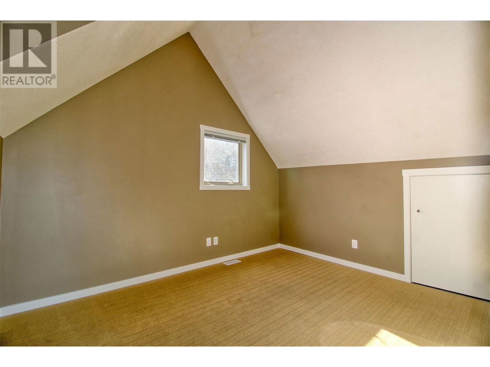 176 - 6838 SANTIAGO LOOP Image 16