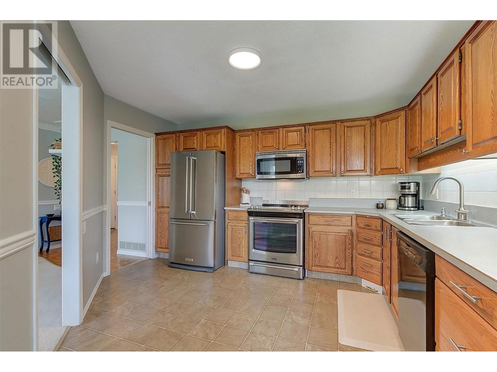 25 - 3370 CASORSO ROAD Image 12