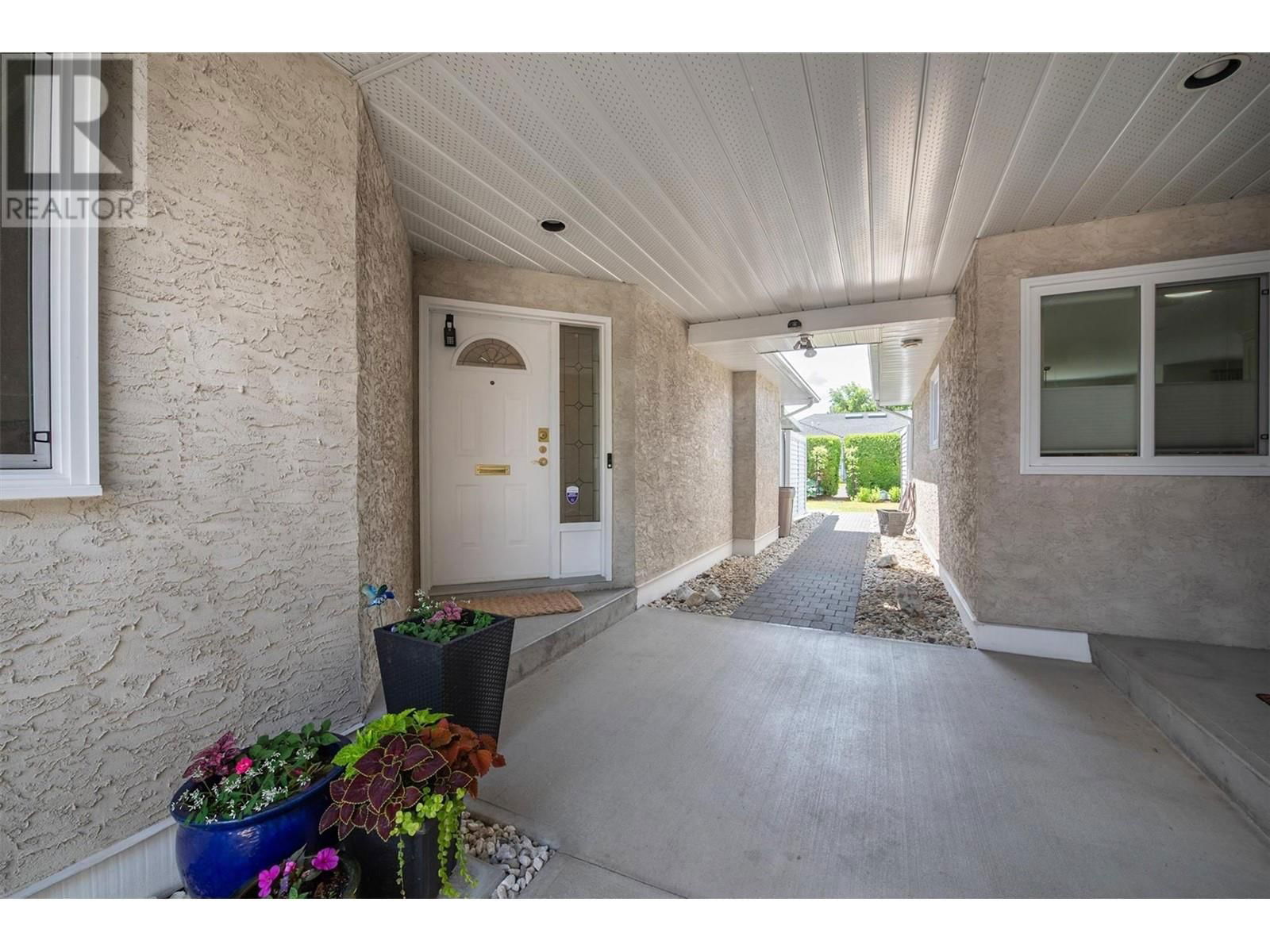 25 - 3370 CASORSO ROAD Image 36