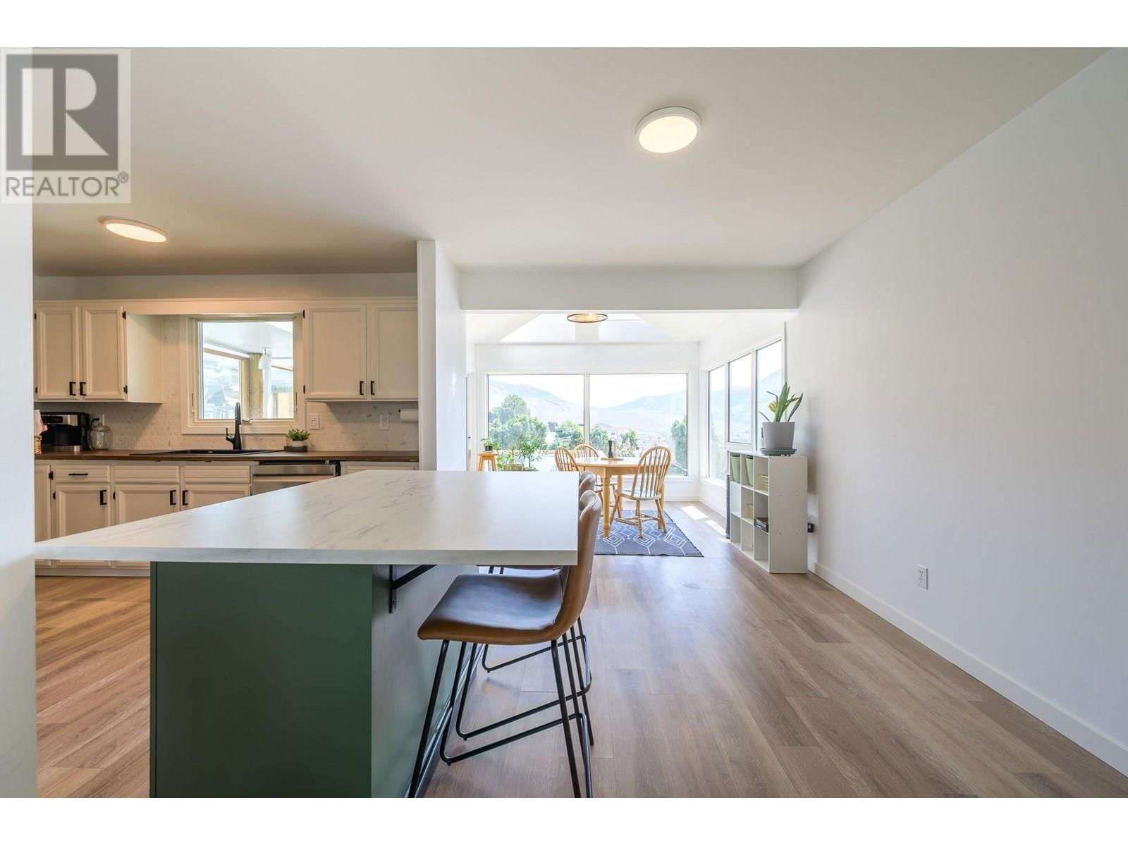 1737 PENNASK TERRACE Image 6