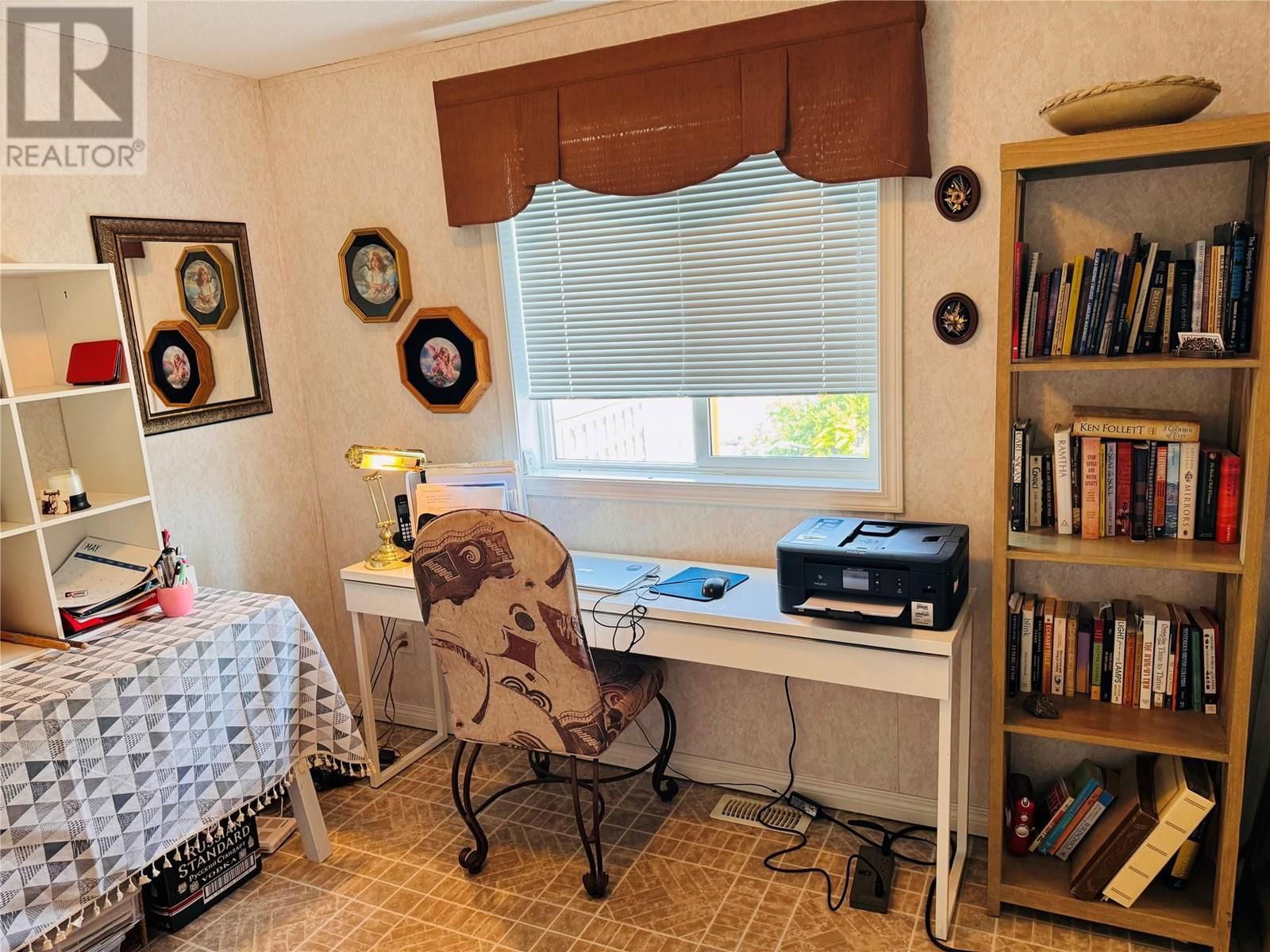 41 - 7225 BOUNDARY DRIVE Image 16