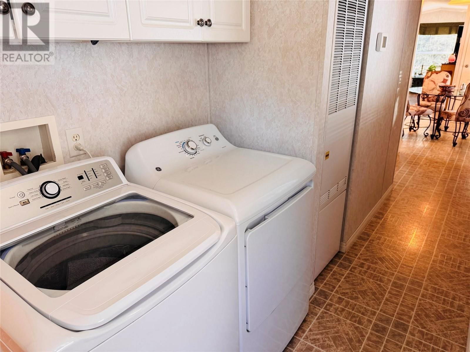 41 - 7225 BOUNDARY DRIVE Image 18