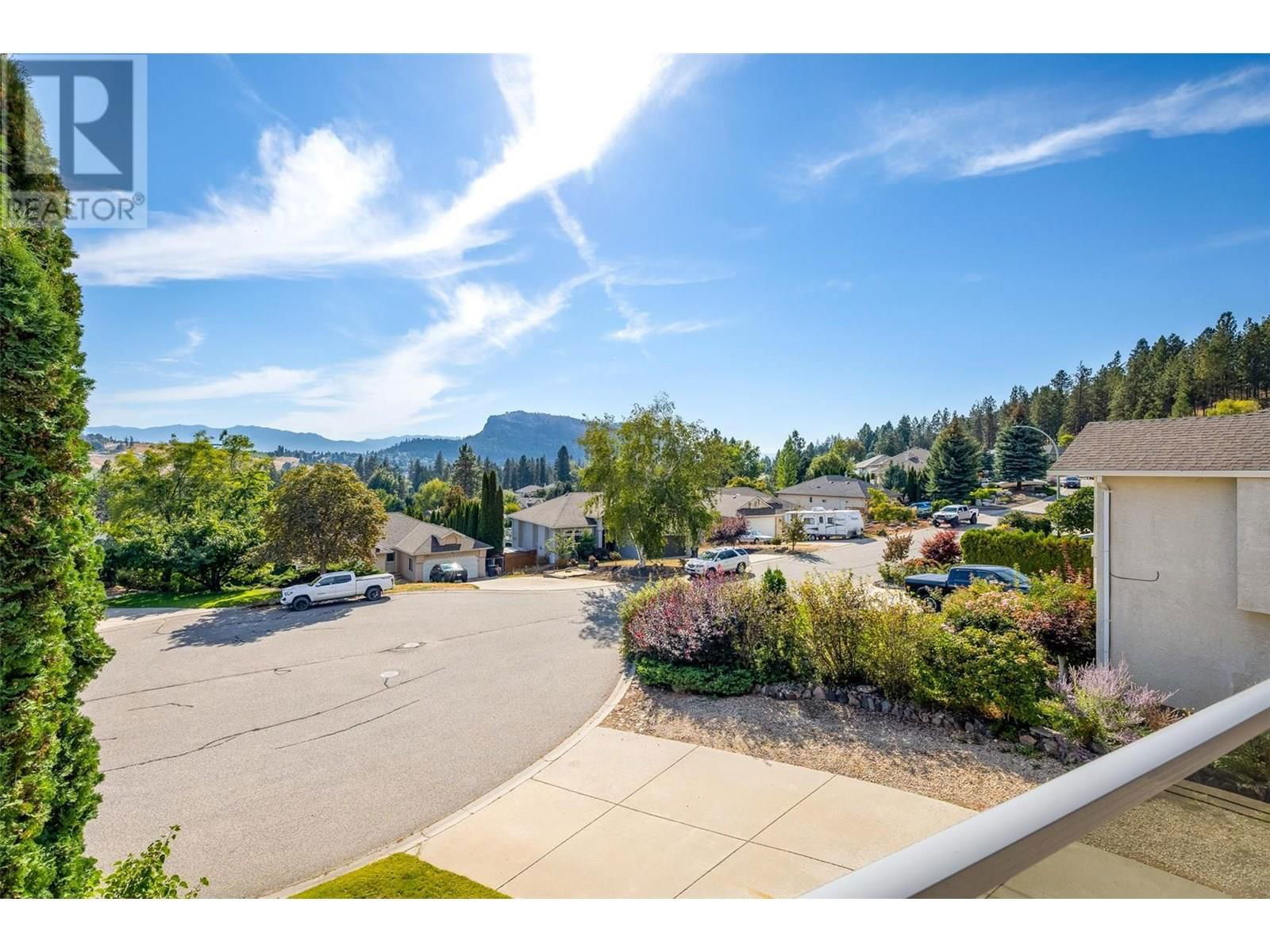 1056 CALEDONIA WAY Image 10