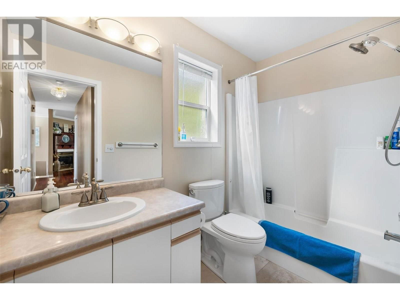 1056 CALEDONIA WAY Image 22