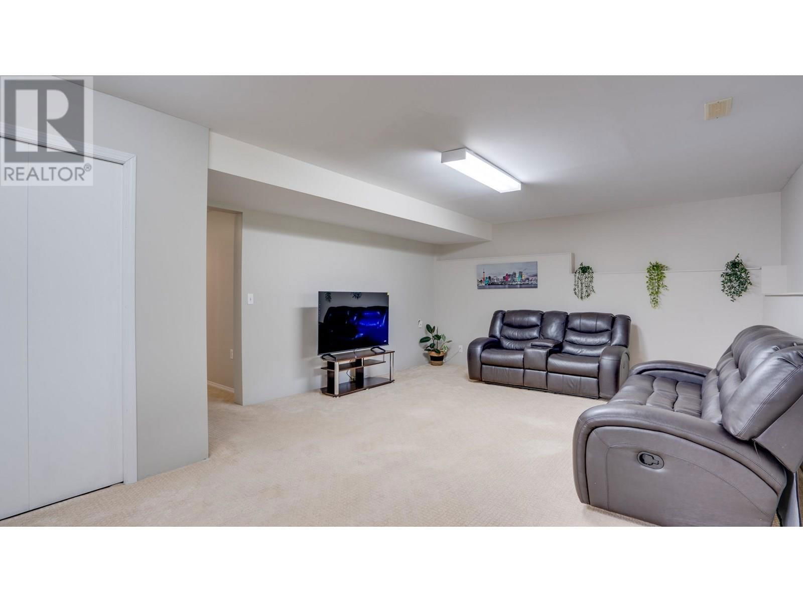 2825 RICHFIELD DRIVE Image 13