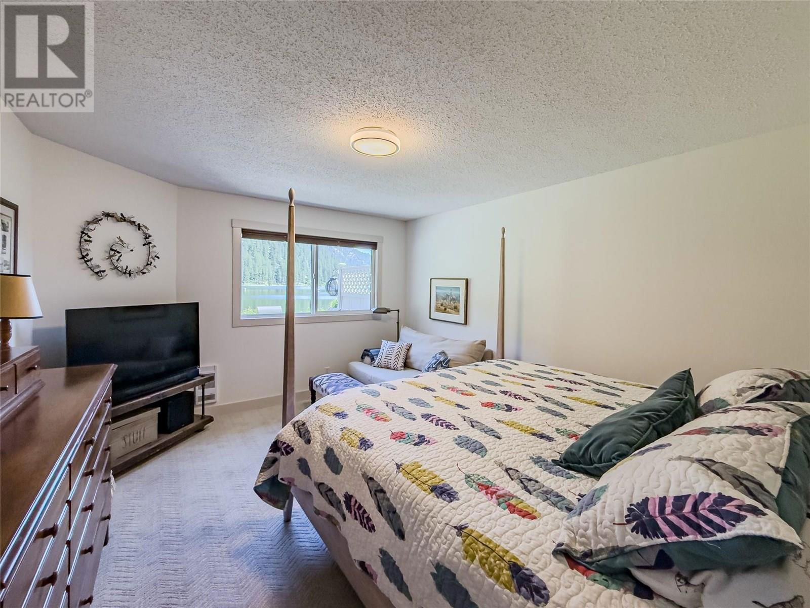4 - 1801 PAUL LAKE ROAD Image 35
