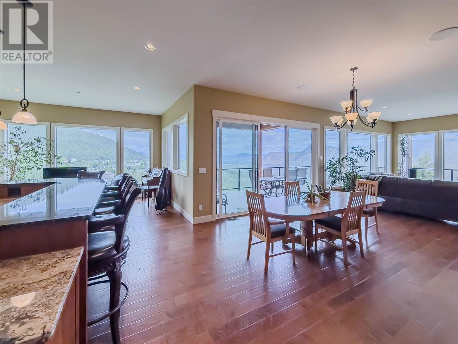 1760 CHEAKAMUS DRIVE Image 12