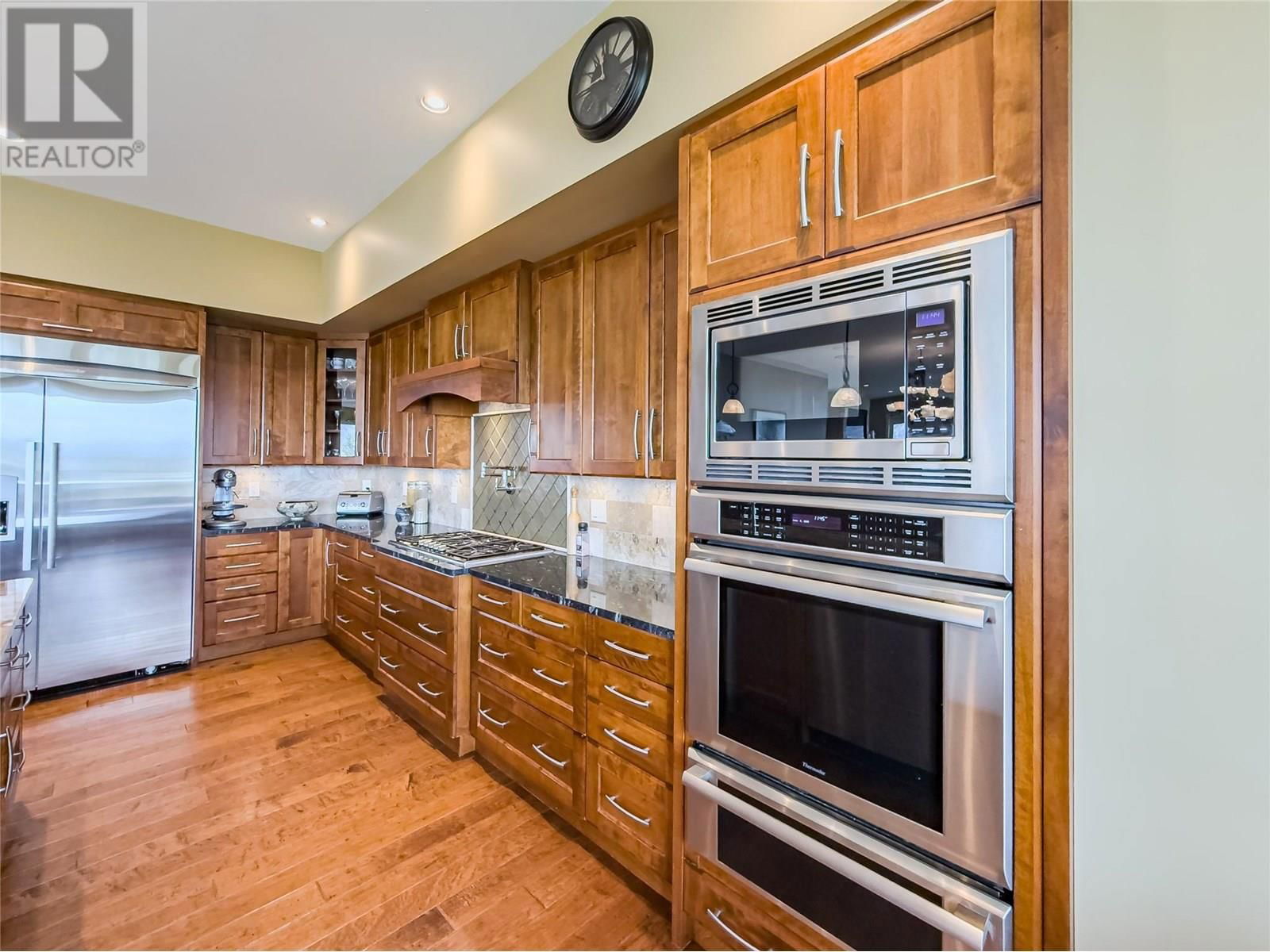 1760 CHEAKAMUS DRIVE Image 17