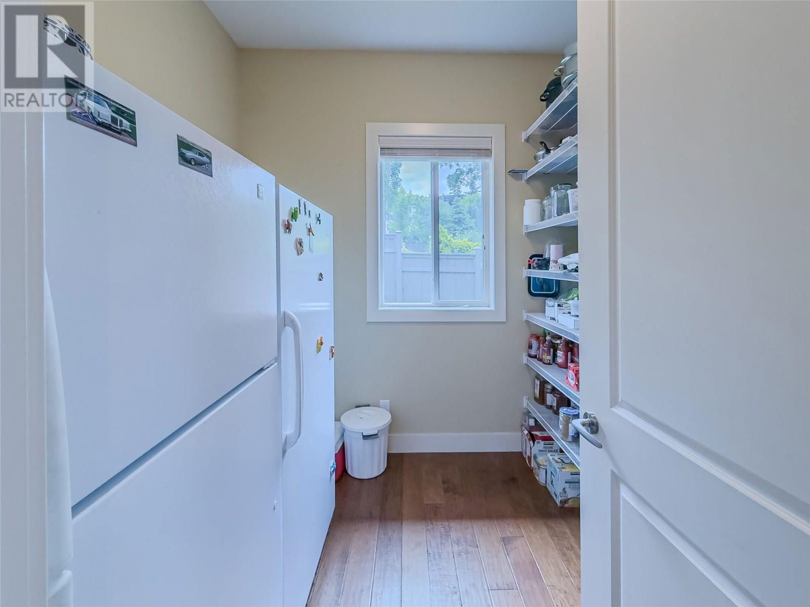 1760 CHEAKAMUS DRIVE Image 31