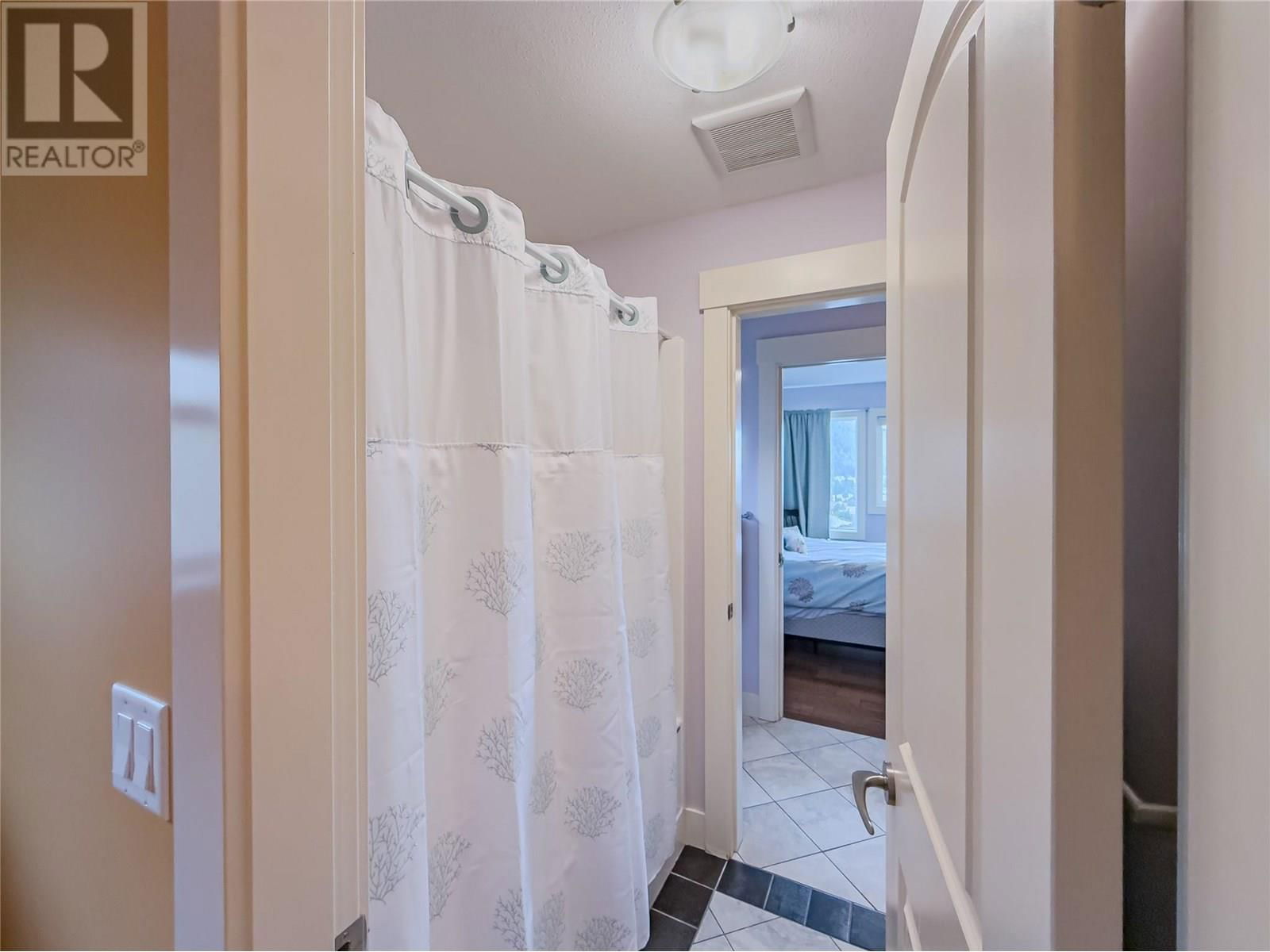 1760 CHEAKAMUS DRIVE Image 51