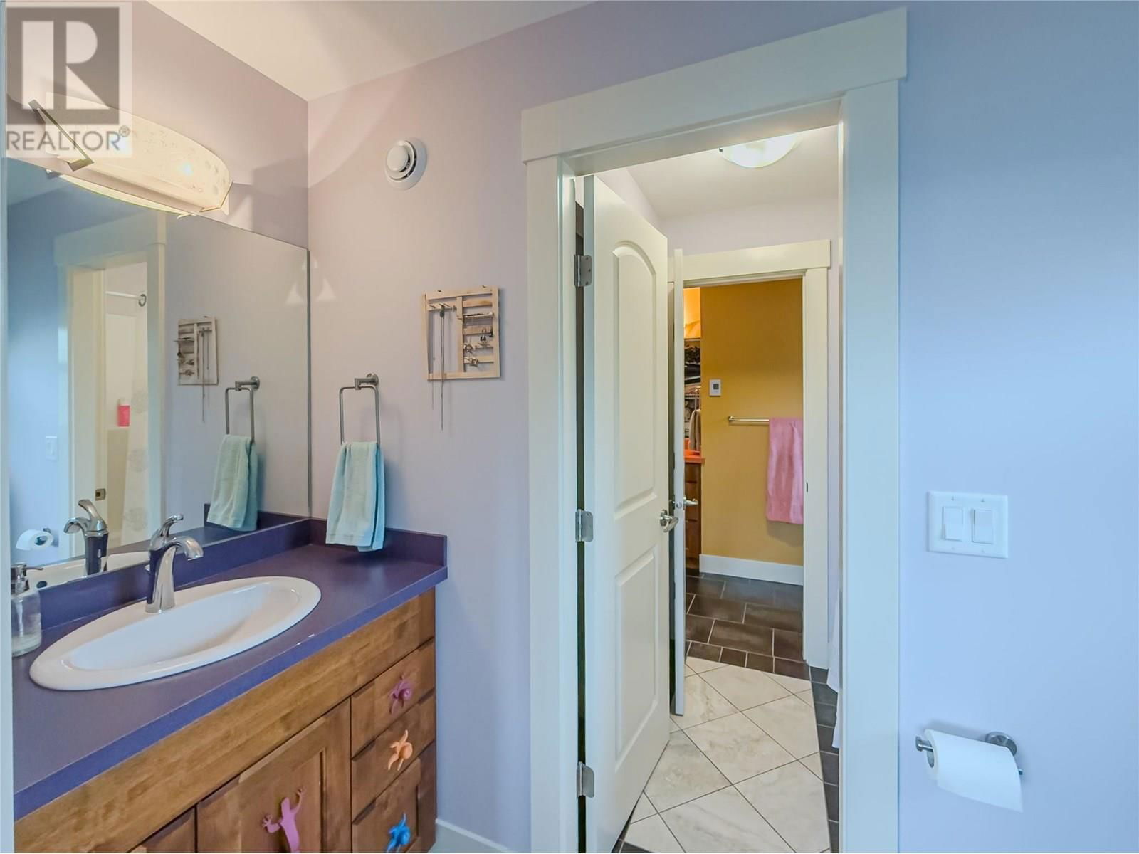 1760 CHEAKAMUS DRIVE Image 52