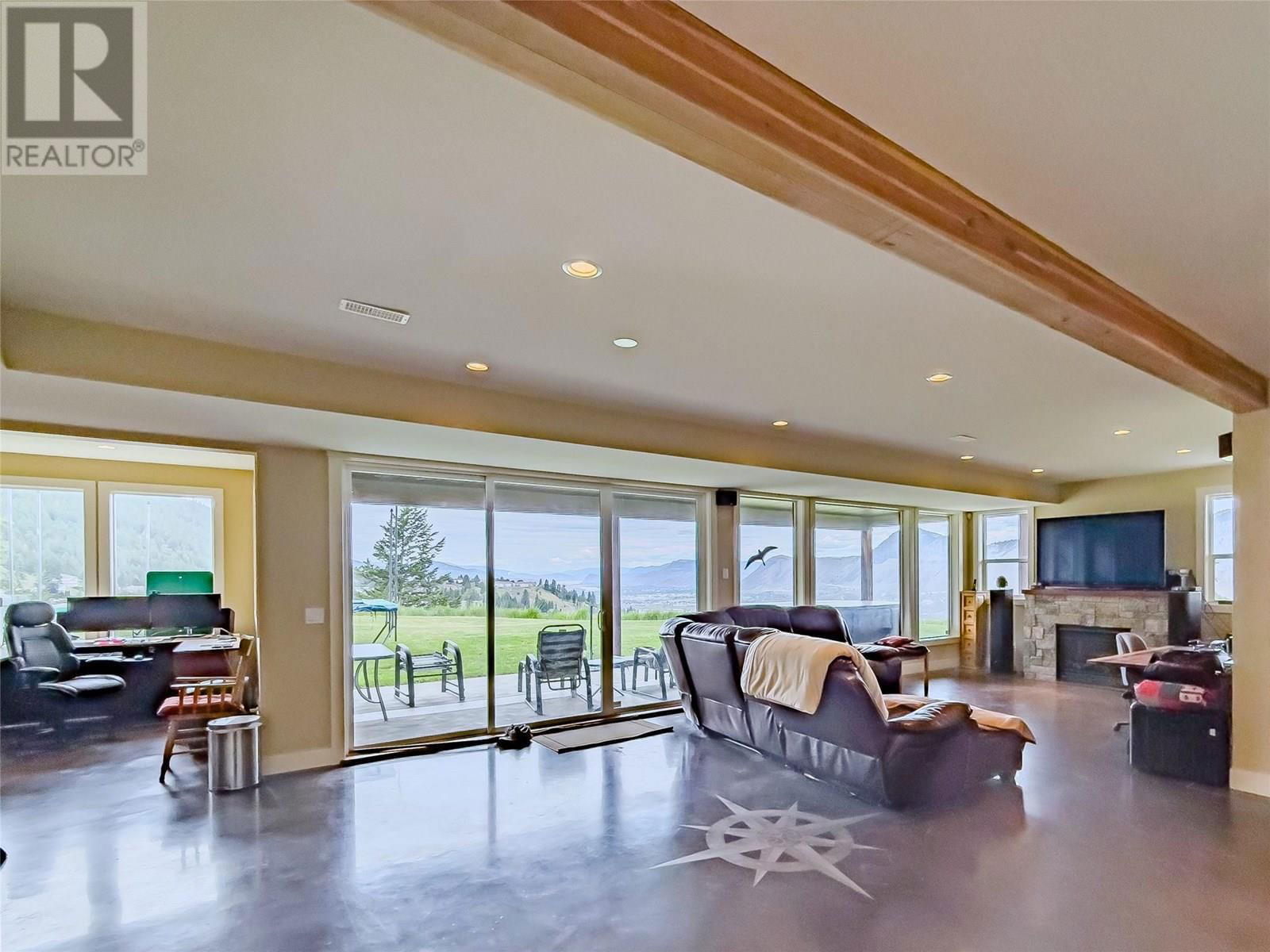 1760 CHEAKAMUS DRIVE Image 55