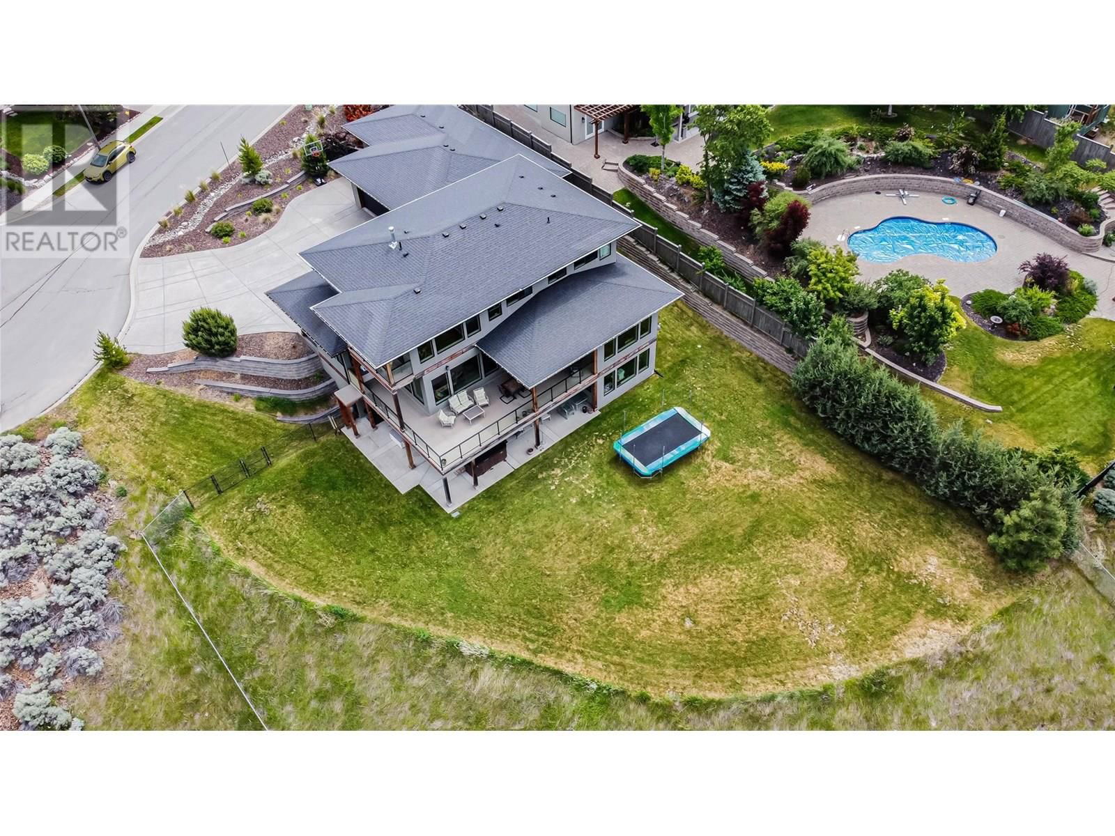 1760 CHEAKAMUS DRIVE Image 72