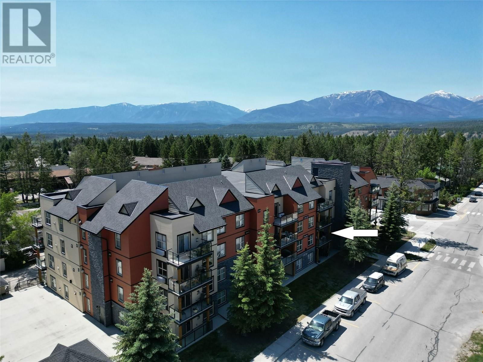 205 - 4874 STANLEY STREET Image 1
