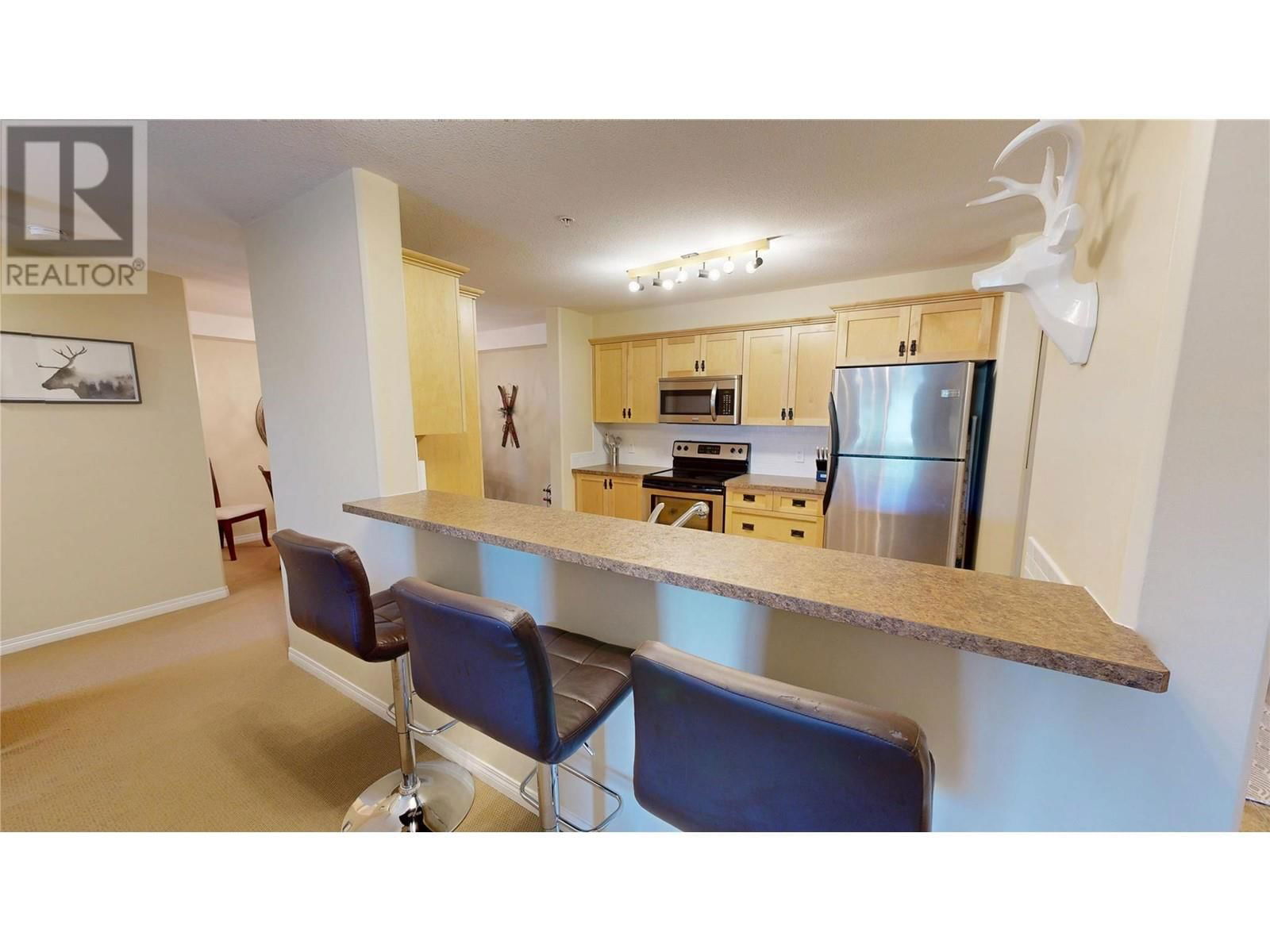 205 - 4874 STANLEY STREET Image 10