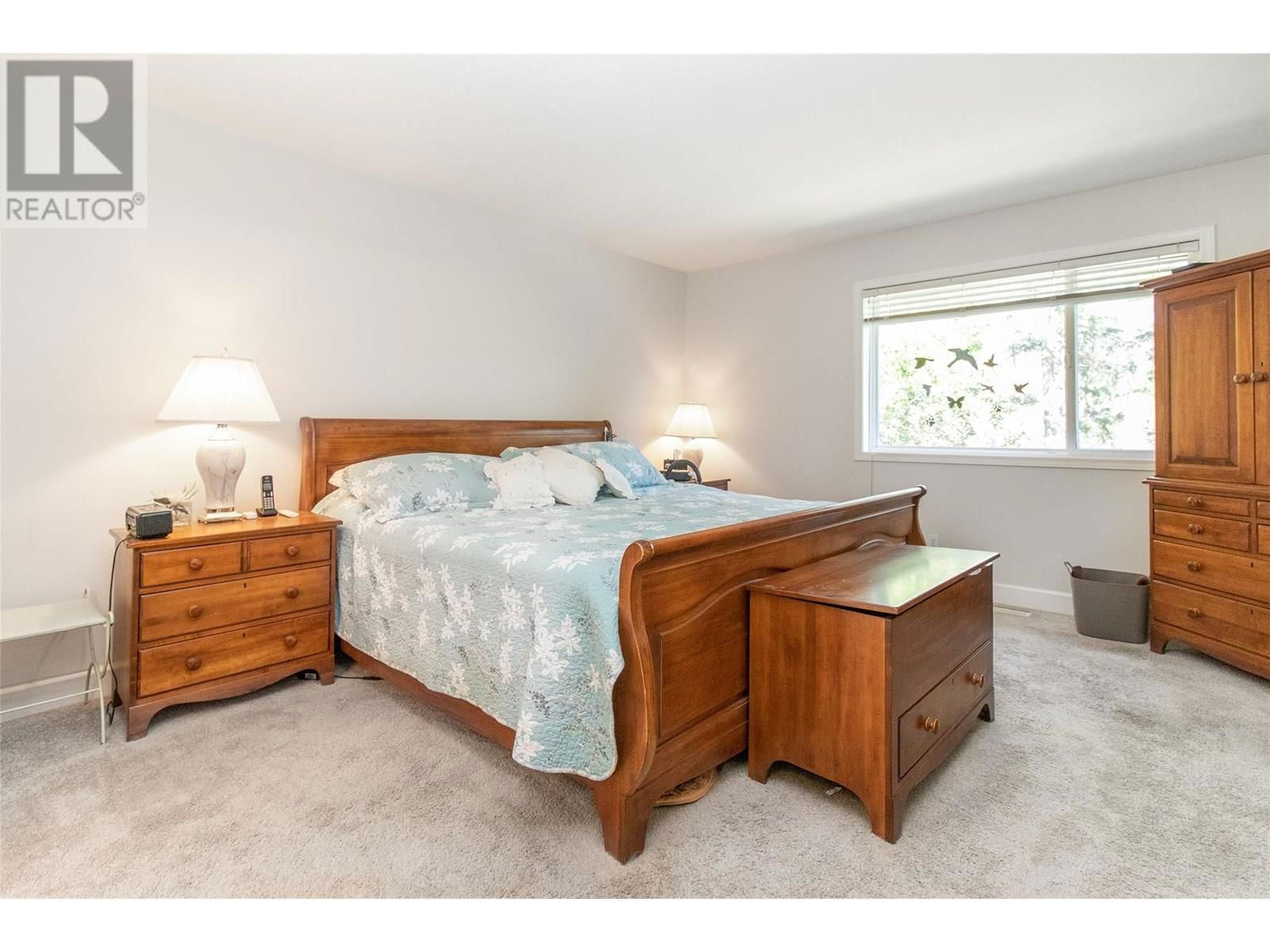 3811 GLEN CANYON DRIVE Image 12