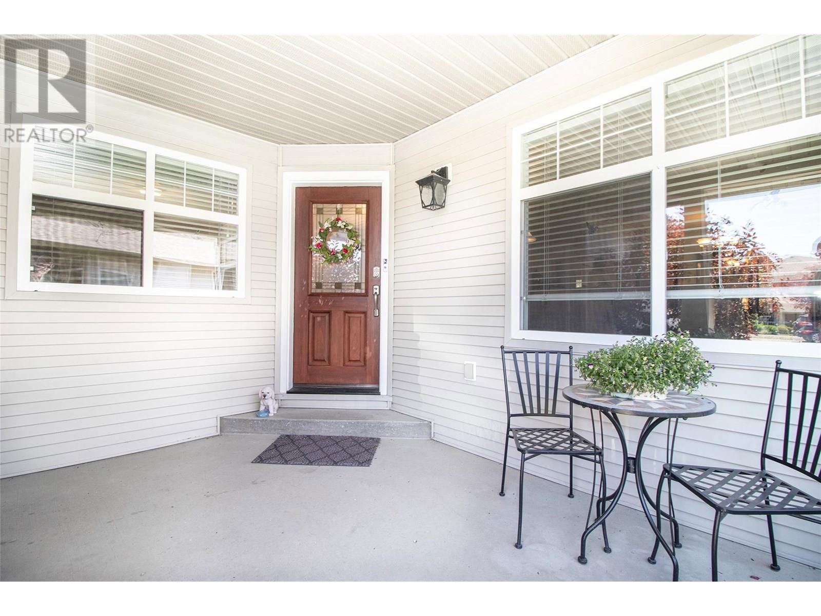 3811 GLEN CANYON DRIVE Image 2