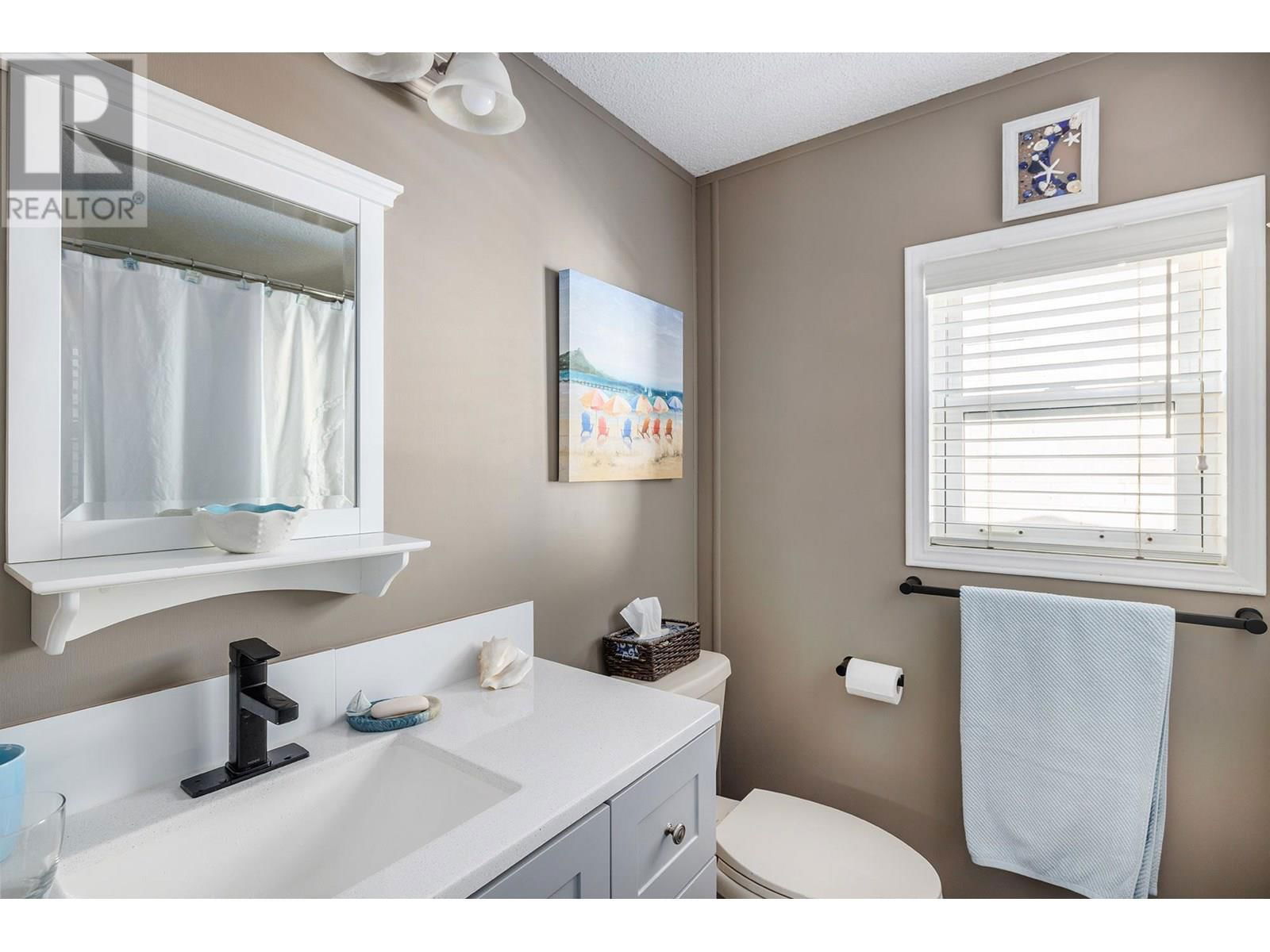 29 - 1750 LENZ ROAD Image 11