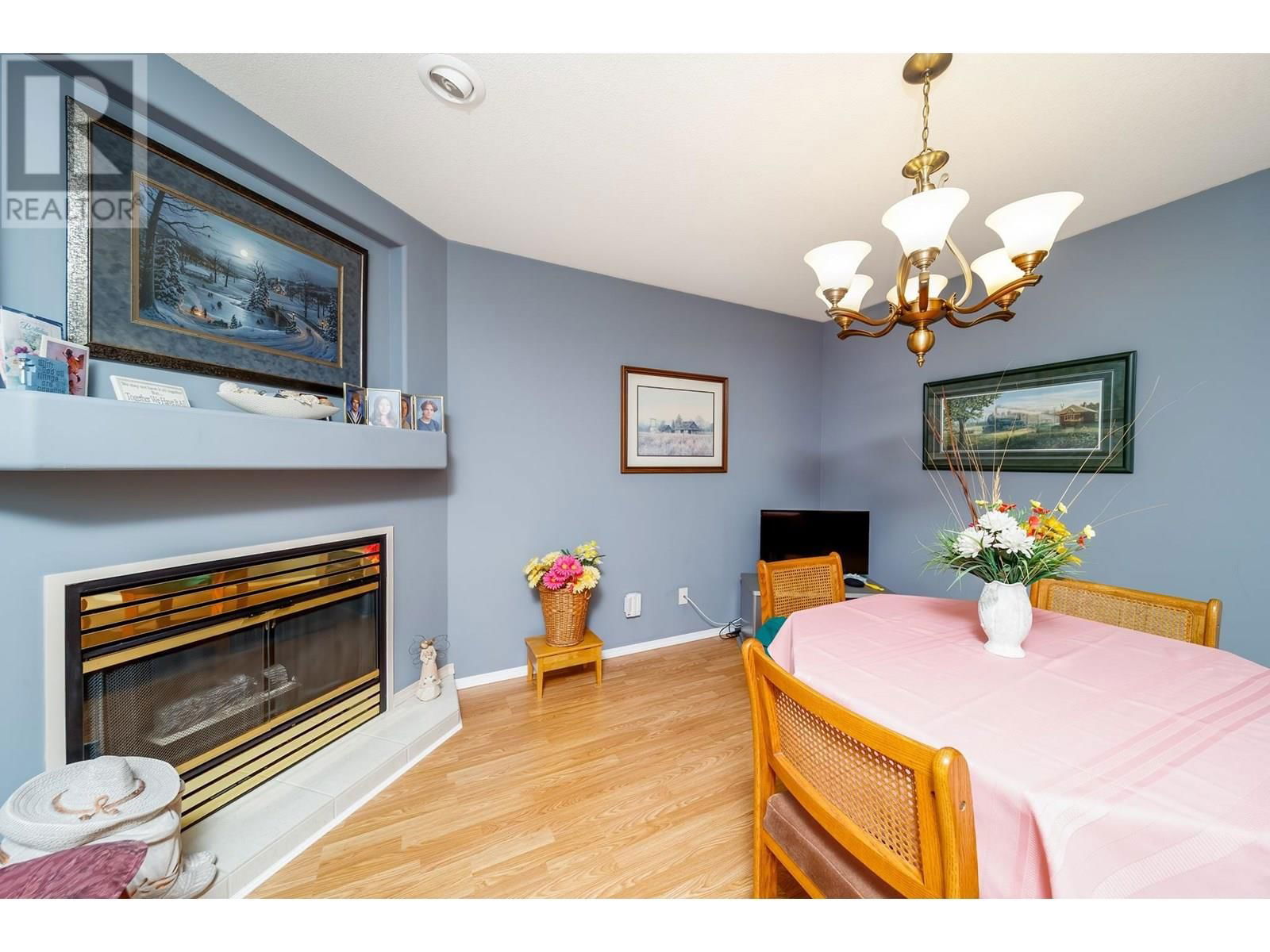 139 - 2250 LOUIE DRIVE Image 8