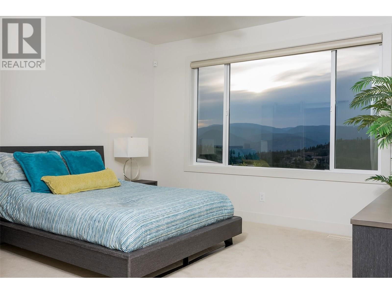 285 DIAMOND WAY Image 17