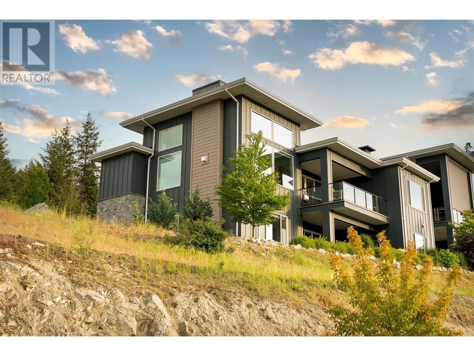 285 DIAMOND WAY Image 32