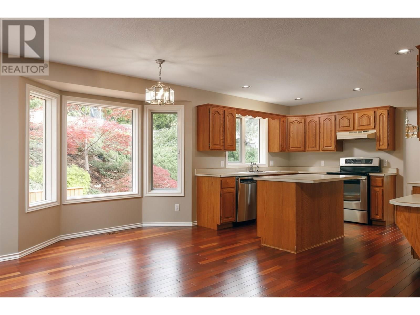 1234 BOWES ROAD Image 19