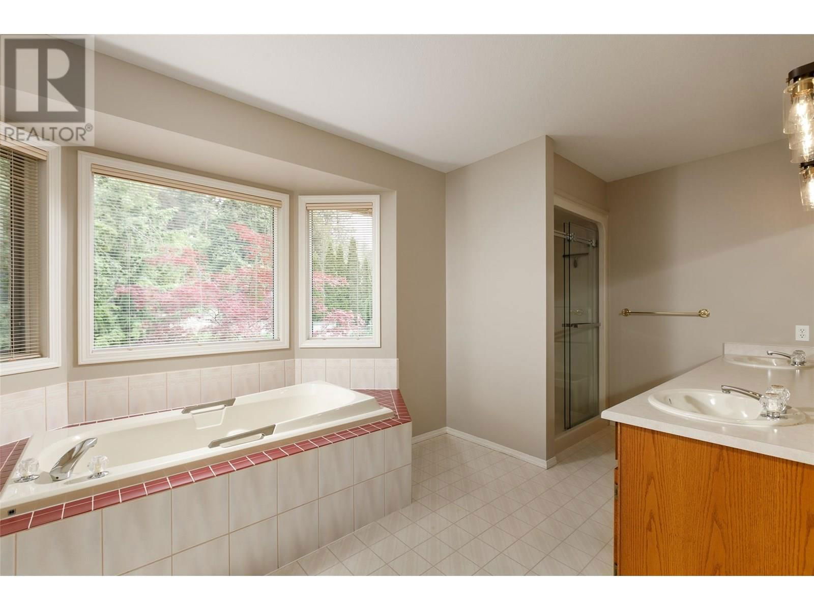 1234 BOWES ROAD Image 27