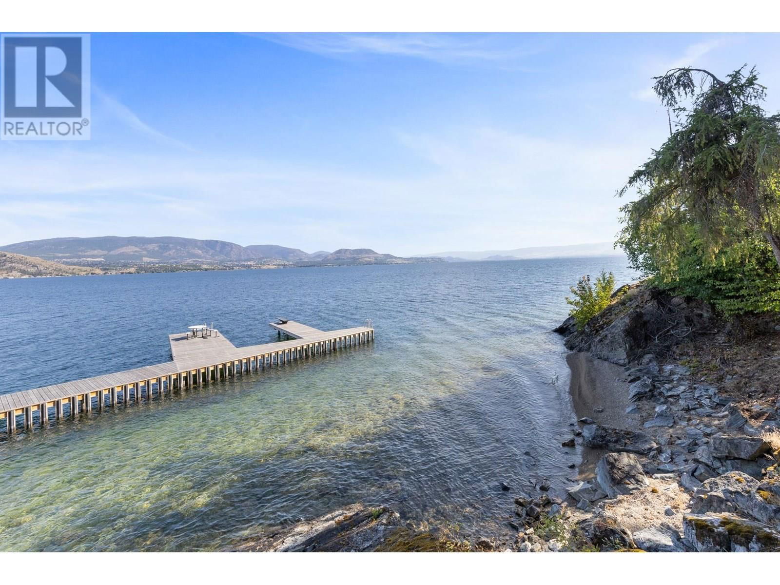 8888 LAKESHORE ROAD Image 15