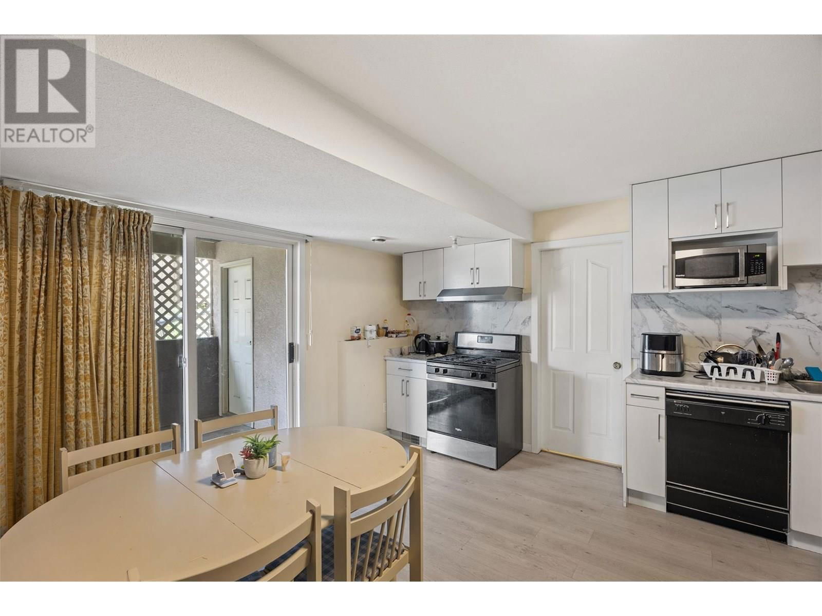 587 MONARCH DRIVE Image 35