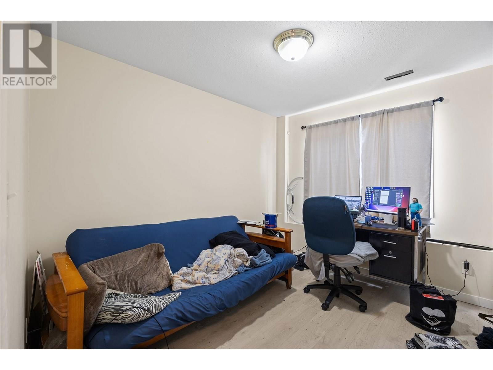 587 MONARCH DRIVE Image 39