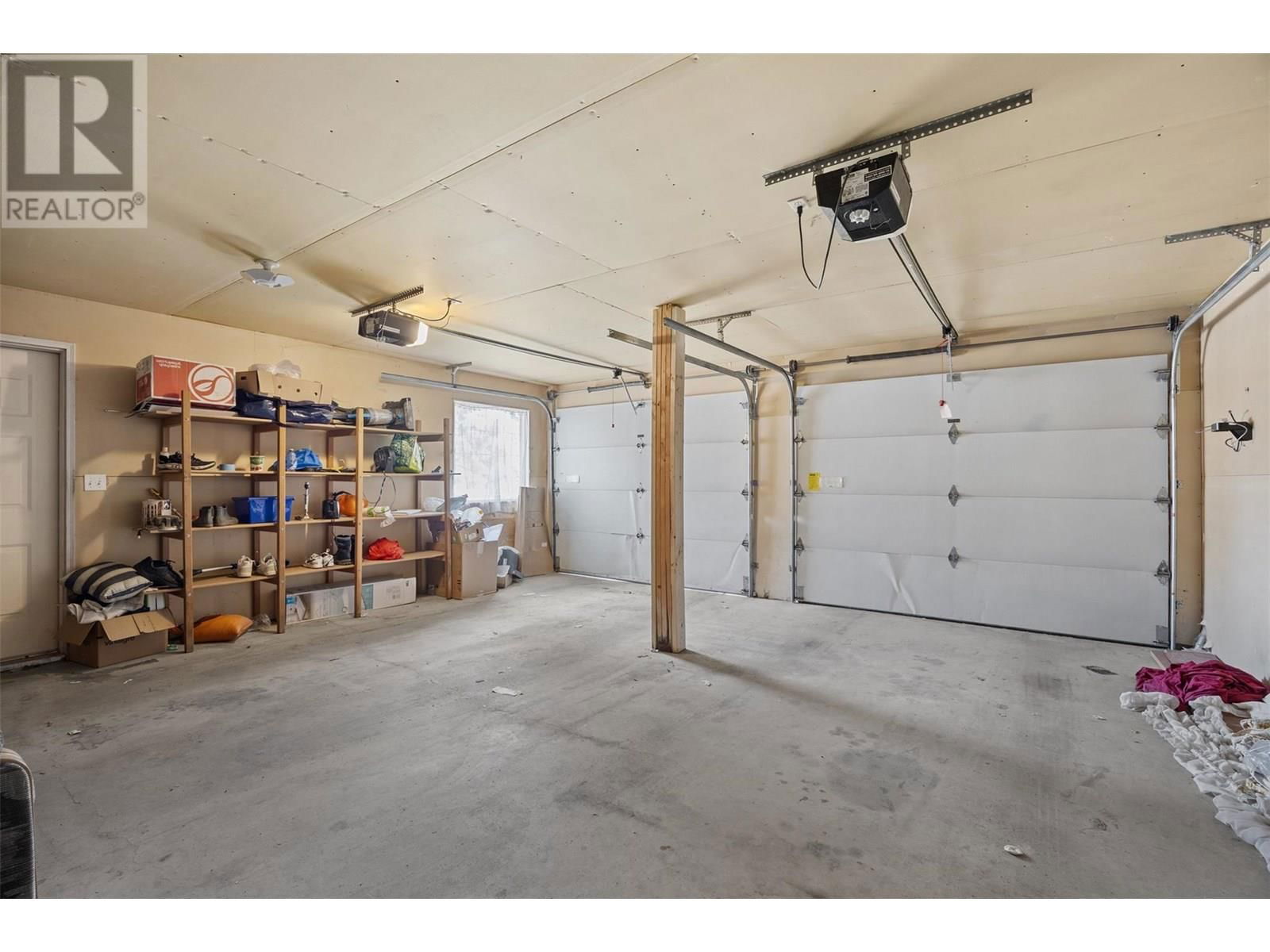 587 MONARCH DRIVE Image 43