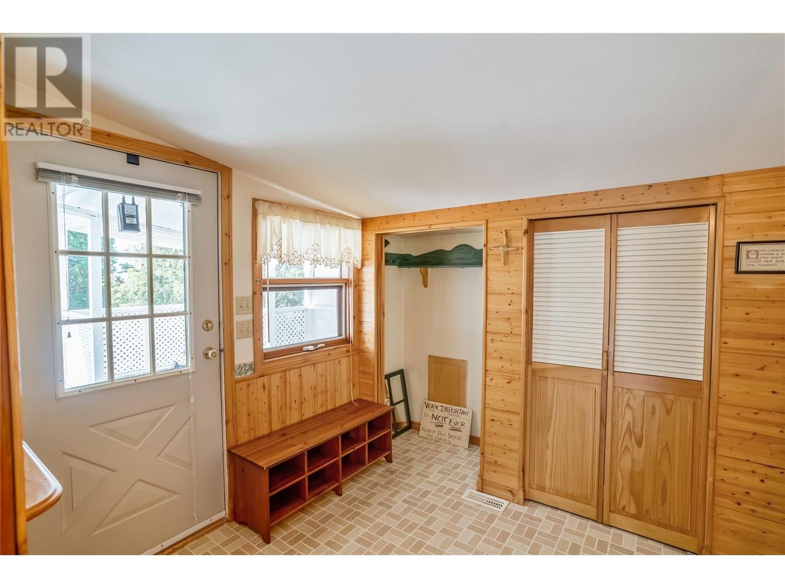 6641 GIBBS ROAD Image 13