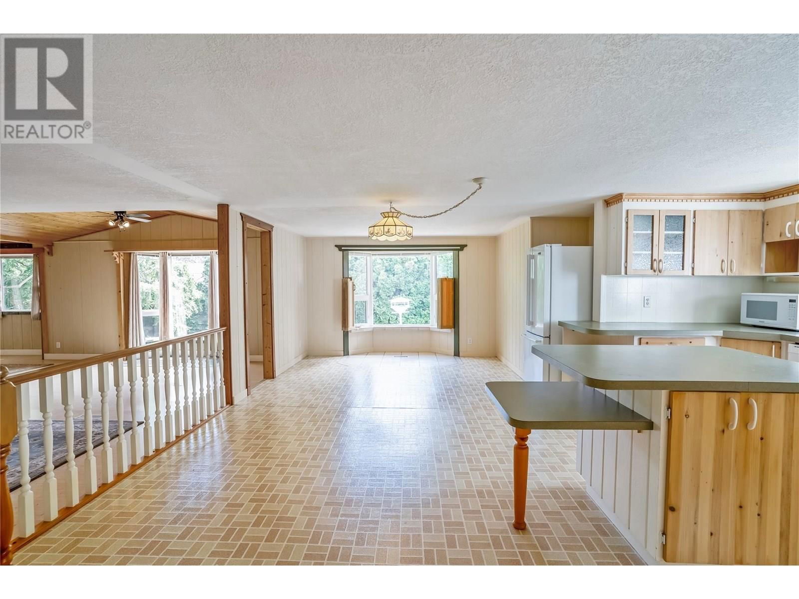 6641 GIBBS ROAD Image 14